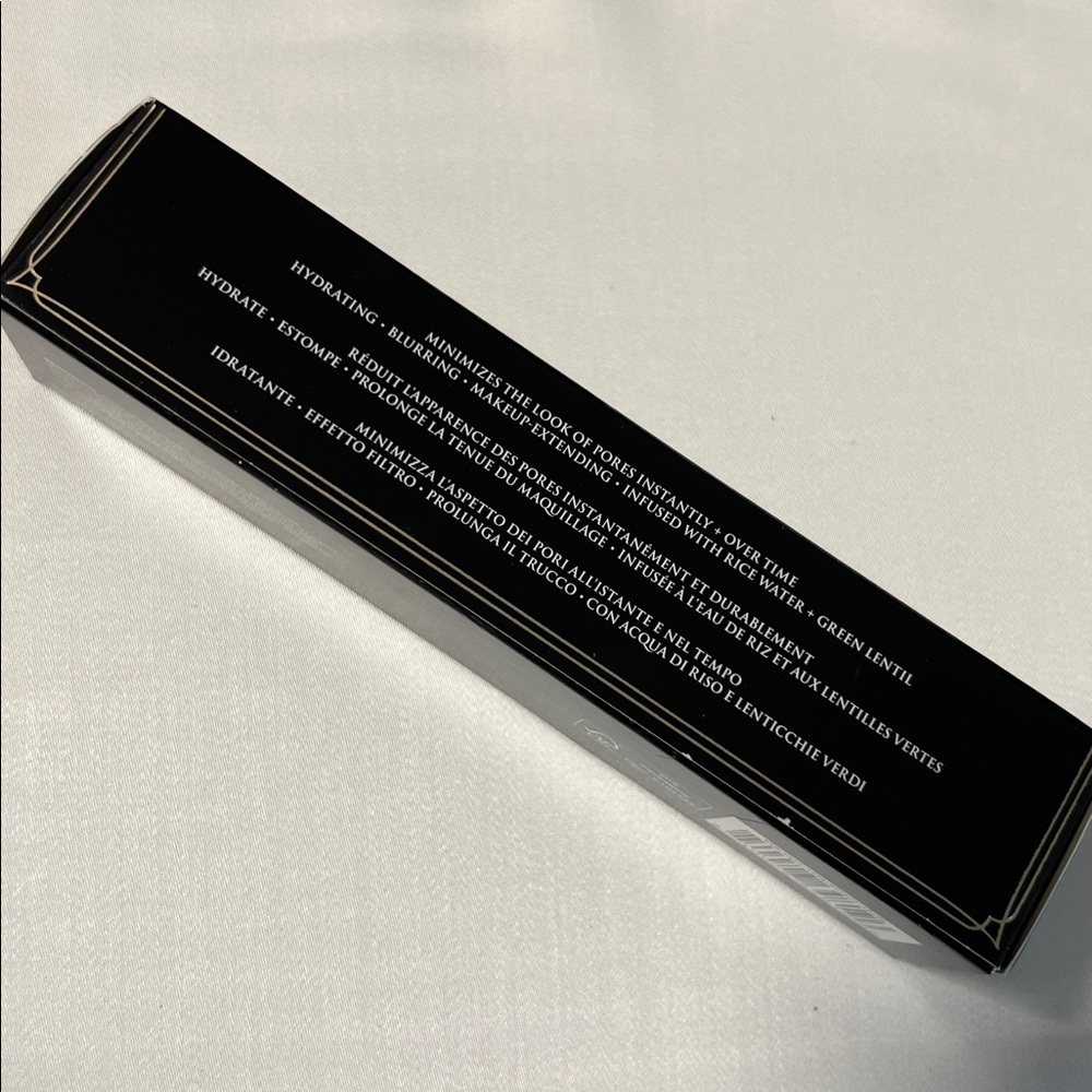 KVD - Lock-It Pore-Refining Primer - Picture 7 of 9